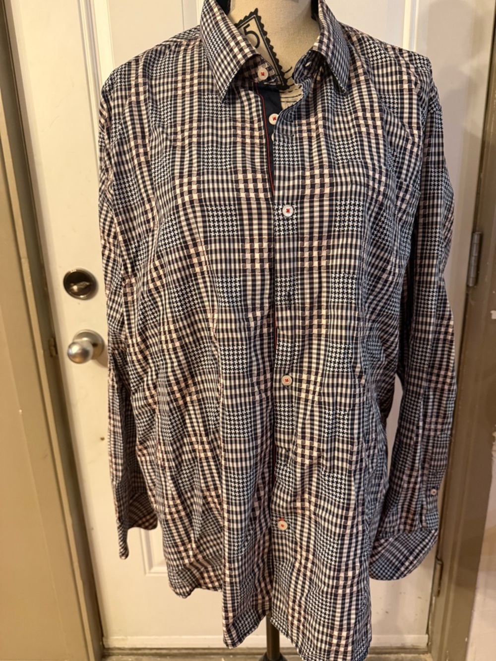 Men's Checkered Button-Up Jacket - Black & White